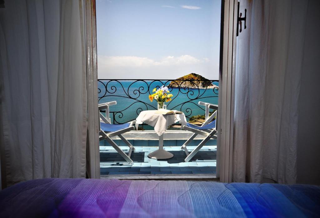 Bed and Breakfast Casa Antonio Barano dʼIschia Exterior foto